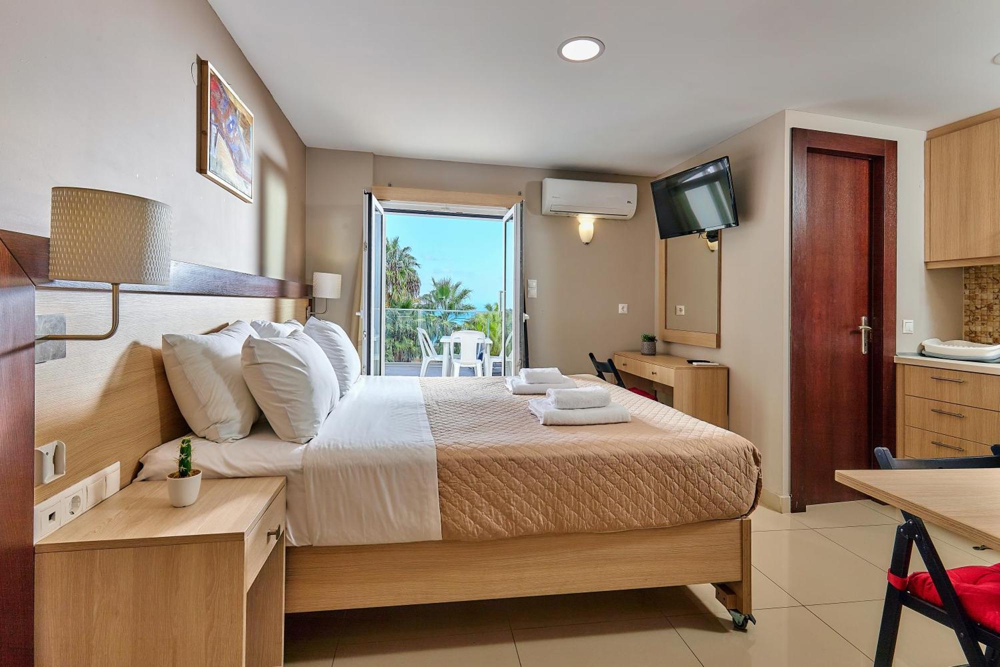 Dorian Boutique Hotel-Apartments 헐소니소스 외부 사진