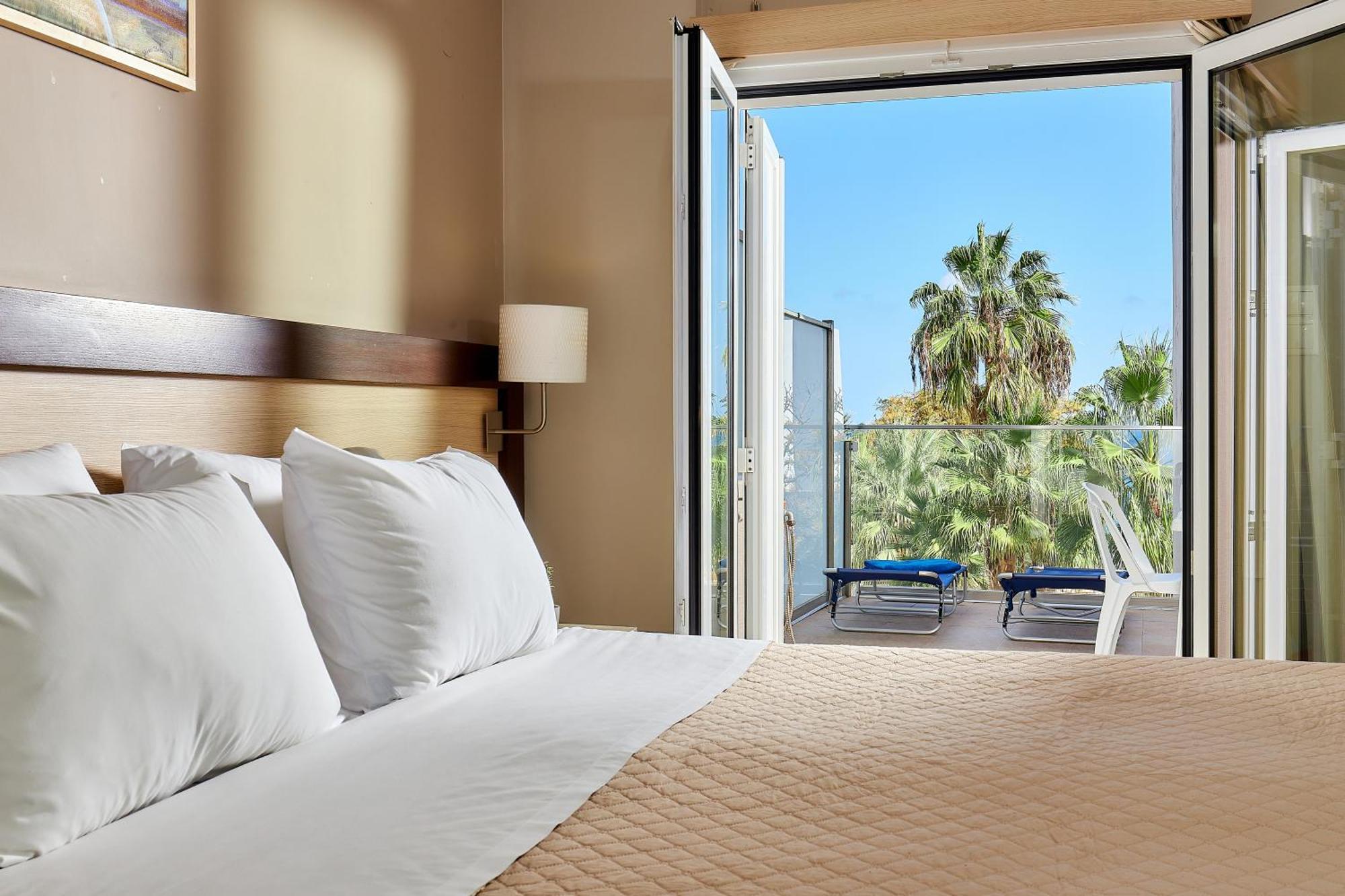 Dorian Boutique Hotel-Apartments 헐소니소스 외부 사진