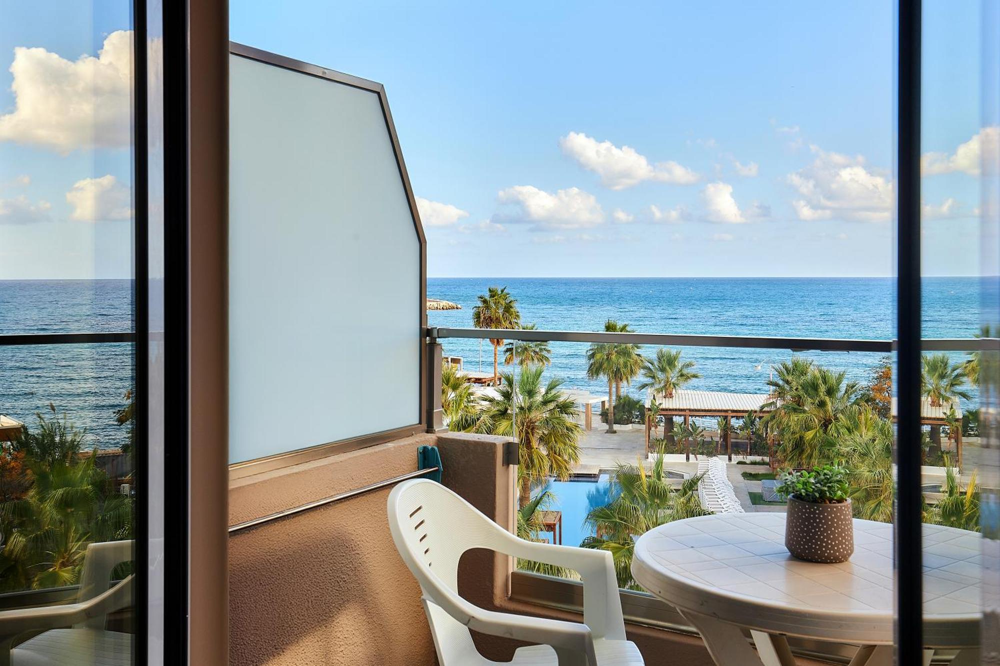Dorian Boutique Hotel-Apartments 헐소니소스 외부 사진