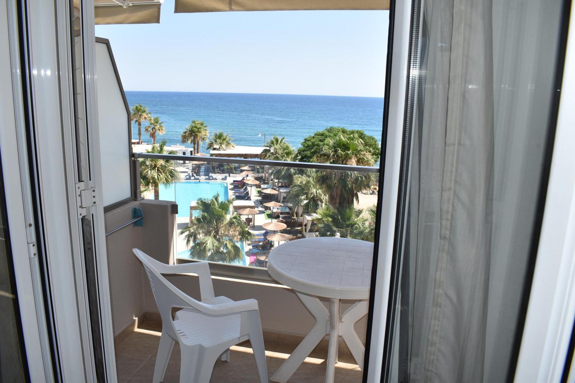 Dorian Boutique Hotel-Apartments 헐소니소스 외부 사진